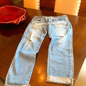 AG Stevie Ankle jean, very distressed
